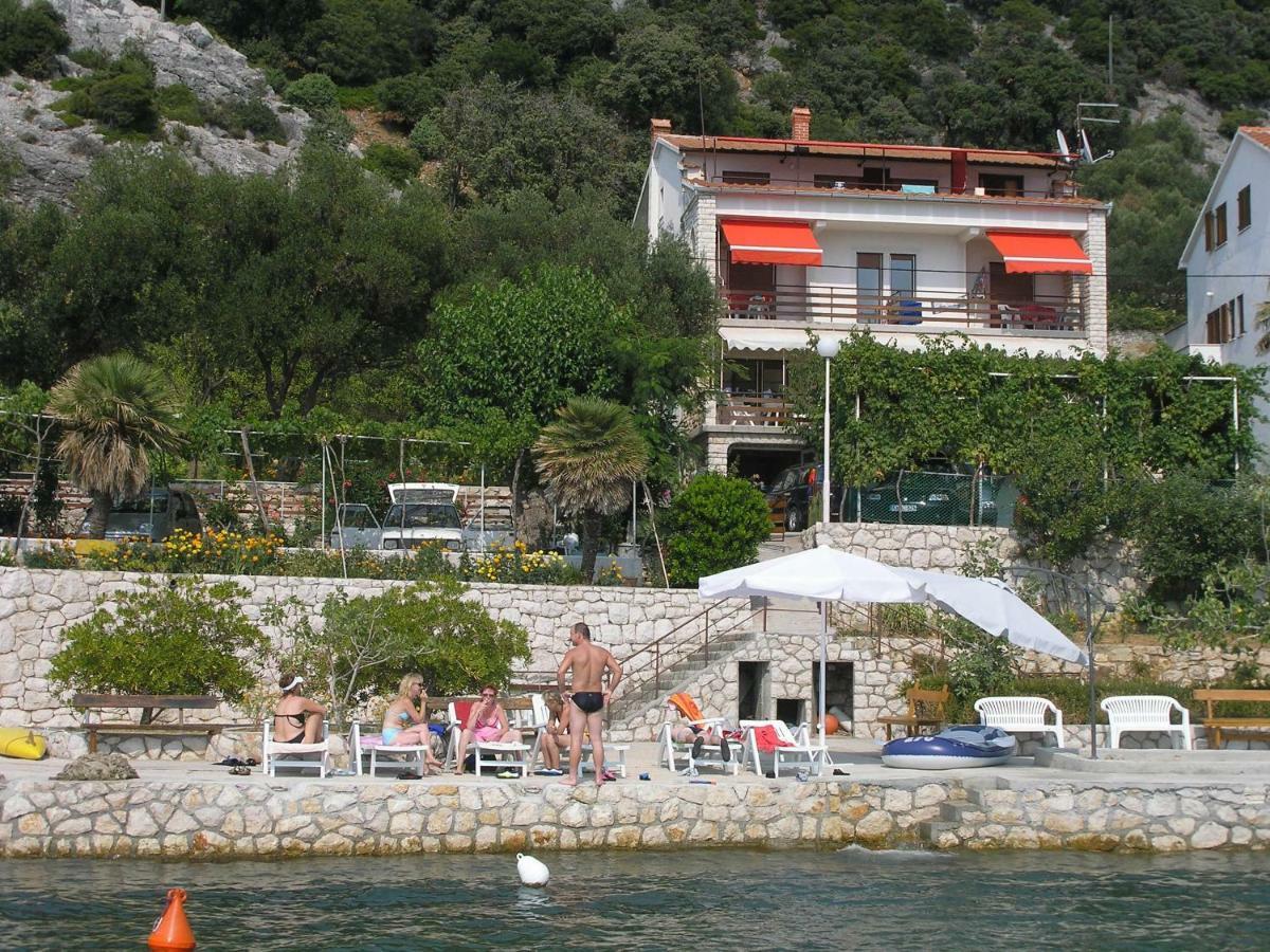 Suzana Apartment *